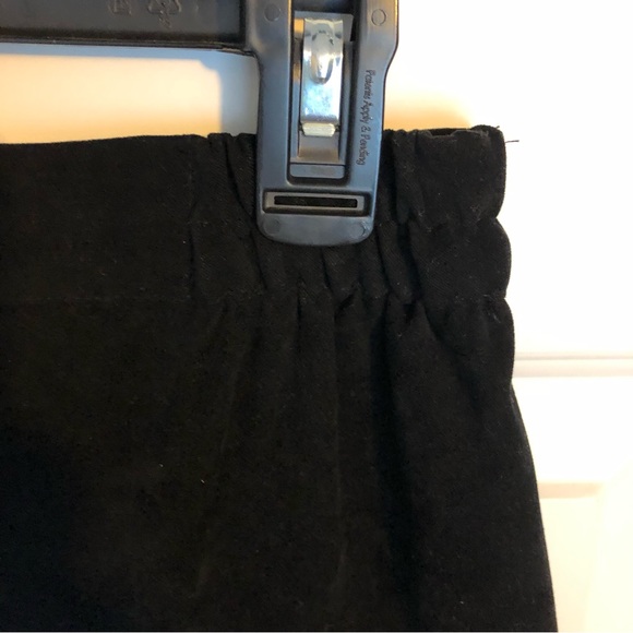 Women’s Skirt Size 10 Black Sueded Zip and Button Back Ellen Figg Made in USA - Picture 8 of 8